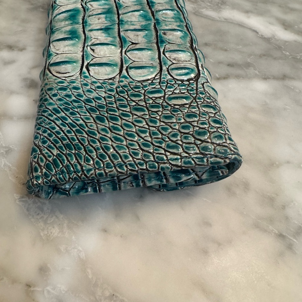 Brahmin Veronica vallet . Excellent condition - Picture 6 of 8